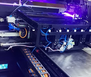 液晶封邊膠水固化